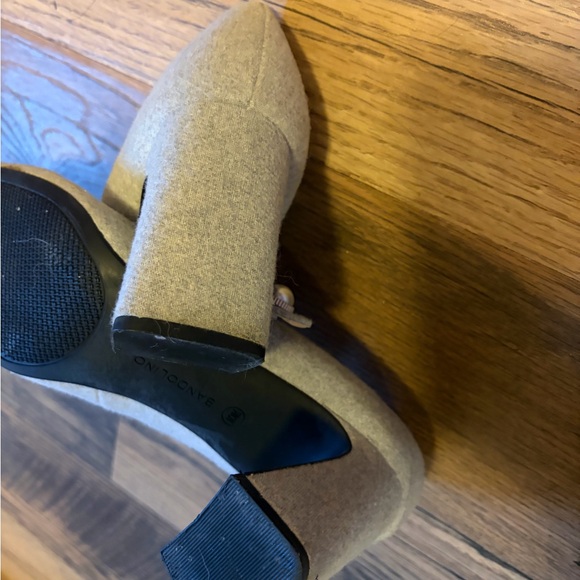 Bandolino Light Grey Suede Mary Jane Heel with Pearl Button - Picture 6 of 6